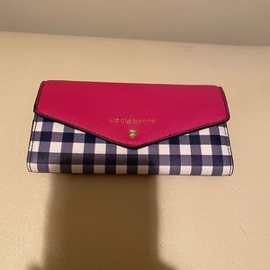 Liz Claiborne Wallet NWOT